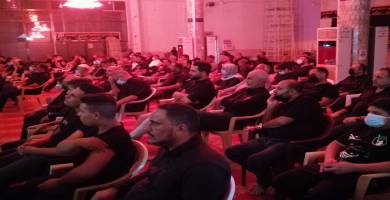 بالصور: مجلس عزاء ليلة العاشر من المحرم في مسجد الشيخ عباس الكبير