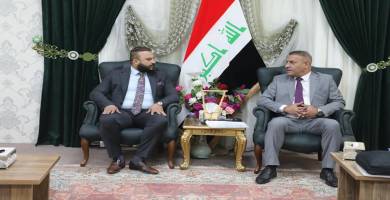 محافظ ذي قار يستقبل شركة "أيسم" التركية ويبحث دراسة عروض بناء المستشفيات في المحافظة 