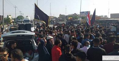 عقود إنتاج كهرباء الناصرية يغلقون المحطة للمطالبة بصرف رواتبهم