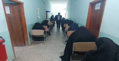 40 متعلماً يؤدي امتحان محو الامية في ذي قار للحصول على شهادة أكاديمية