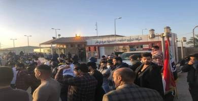 اغلاق شركة المنتجات النفطية في ذي قار من قبل محتجين