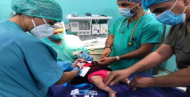 الاعلان عن قرب وصول فريق طبي ايطالي مختص في الجراحة التجيميلة لمحافظة ذي قار 