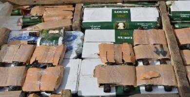 شرطة ذي قار  تضبط كمية كبيرة من المشروبات الكحولية في طريقها إلى بغداد 
