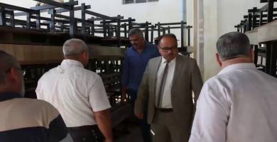 تربية ذي قار: وصول الوجبة الأولى من عقد تجهيز 5 الاف " رحلة مدرسية"