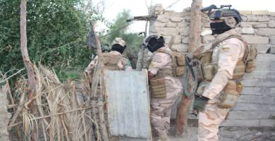 بالصور: عمليات سومر تُنفِّذ واجباً امنياً في سوق الشيوخ