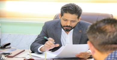 محافظ ذي قار يعلن طرح 44 مشروعاً جديداً للتنفيذ