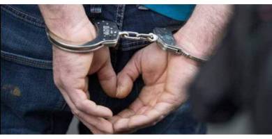 مصدر: الامن يعتقل موظفا في بلدية الناصرية