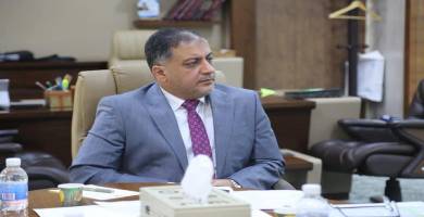 وزير الشباب والرياضة