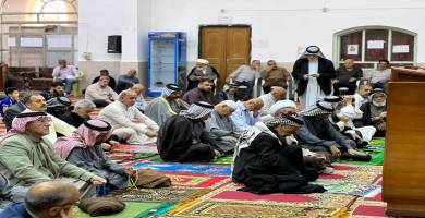 بالصور: صلاة الجمعة في مسجد الشيخ عباس الكبير وسط مدينة الناصرية