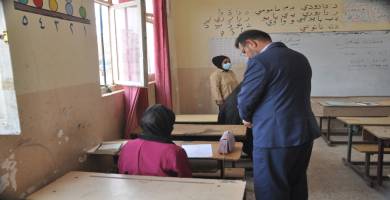 بالصور: انطلاق امتحانات الدفعة  11 لمراكز محو الامية في ذي قار 