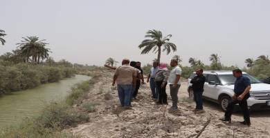 لحنة الموارد المائيك