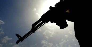 شخص يقتل اخاه رمياً بالرصاص جنوب الناصرية 