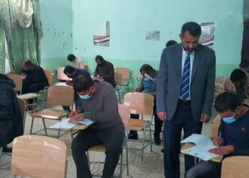 بالصور: انطلاق امتحانات أنصاف المتعلمين في ذي قار