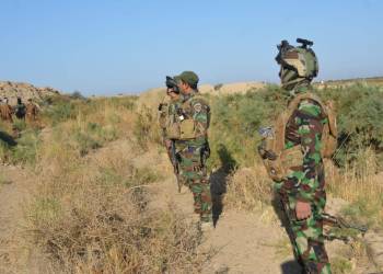 بالصور: واجب أمني لشرطة ذي قار للبحث عن مطلوبين واسلحة غير مرخصة بمناطق حدودية مع ميسان 